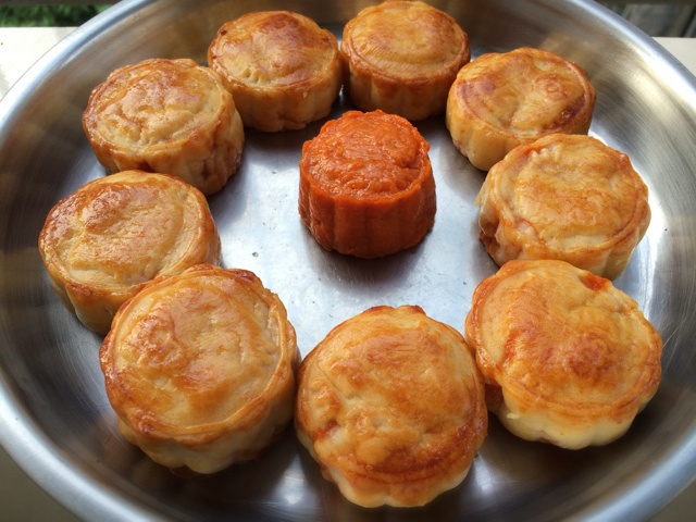 朴素胡萝卜馅月饼