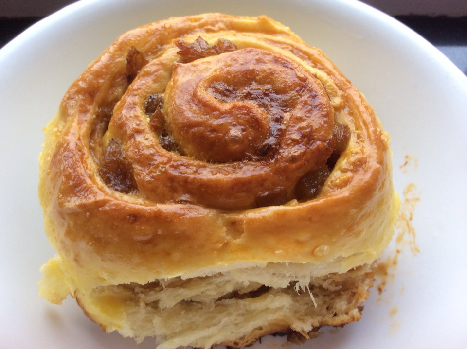 黄油水果面包卷