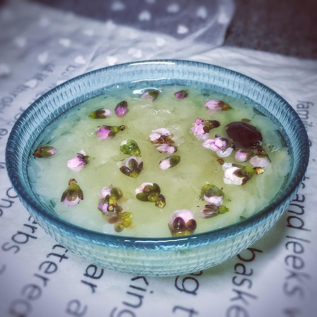 桃花羹（银耳版）的做法