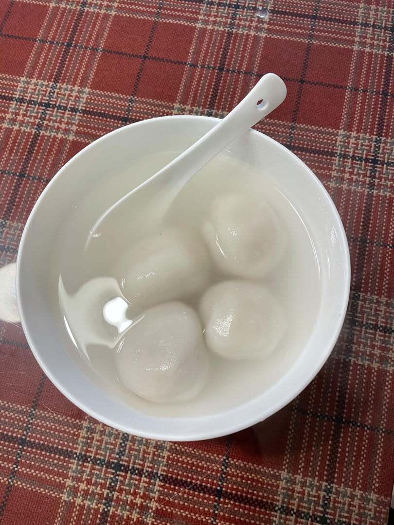 一咬一爆汤的鲜肉汤圆