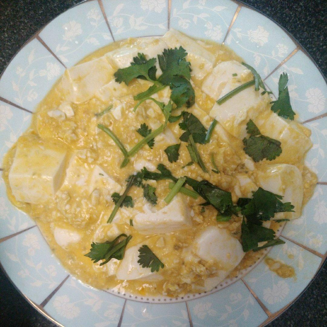 老丁的私房菜-蟹黄豆腐