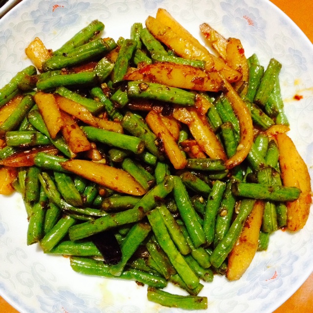 干煸豆角土豆