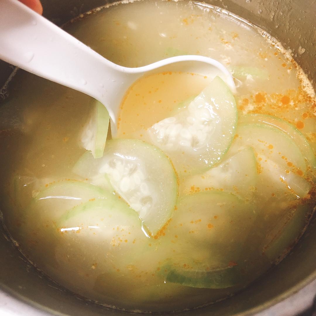 瑶柱咸蛋节瓜汤