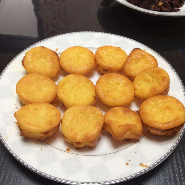 仿85度C的芝士球