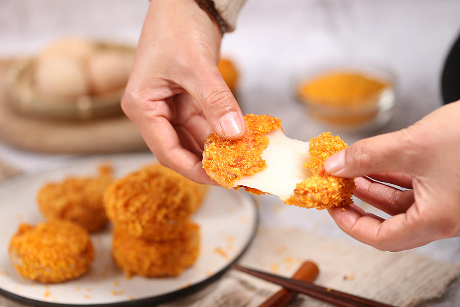 【红薯夹心饼】隔壁小孩都馋哭了的做法