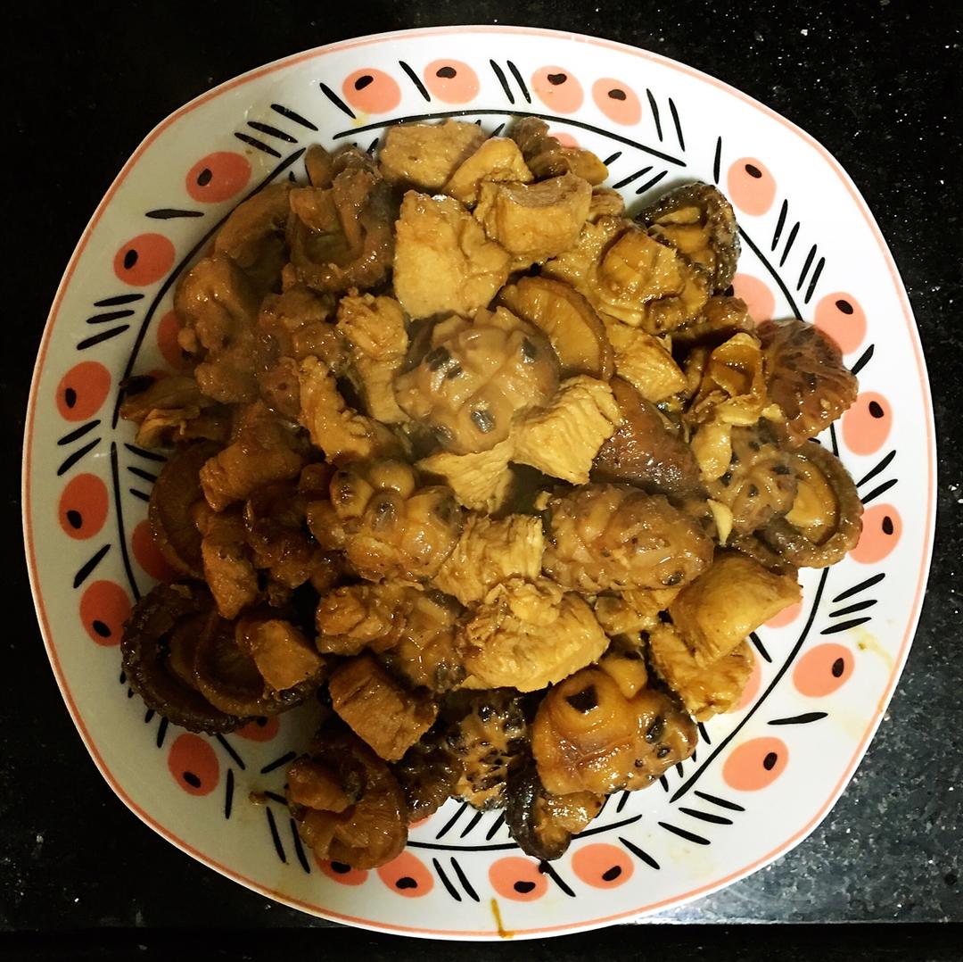 香菇炖鸡