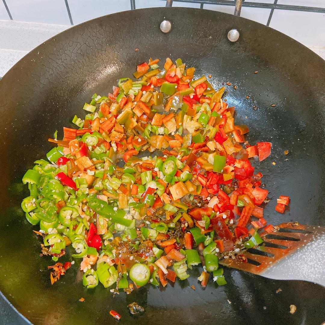 即将失传的盐帮菜-假鱼海椒的做法 步骤9