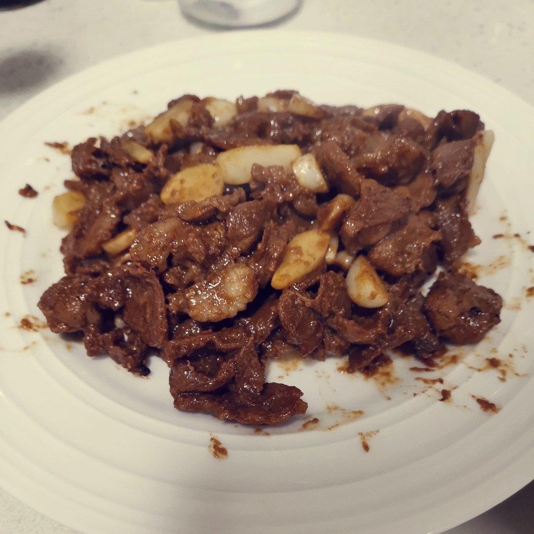 蒜爆肉