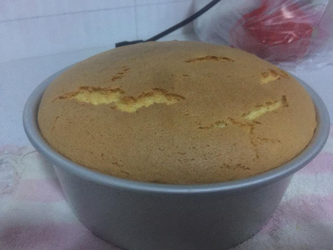 八寸戚风蛋糕的做法