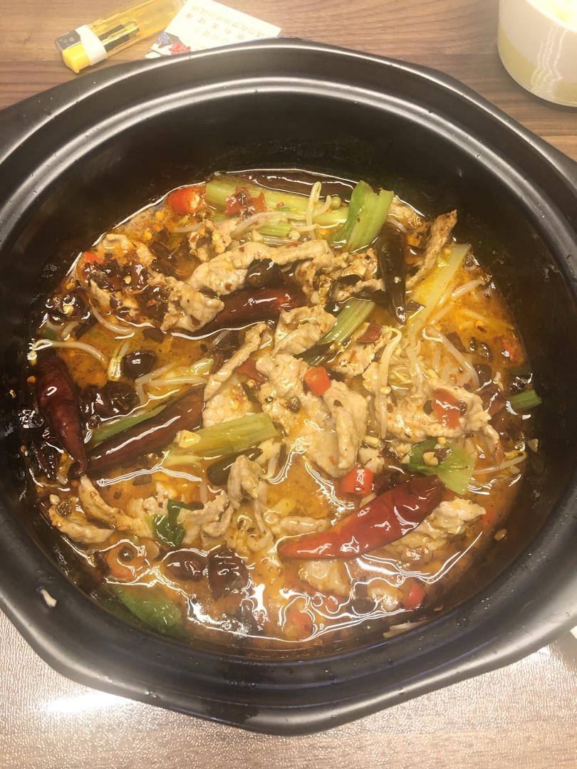 厨师长教你：“水煮肉片”的正宗做法，这味道真的很四川