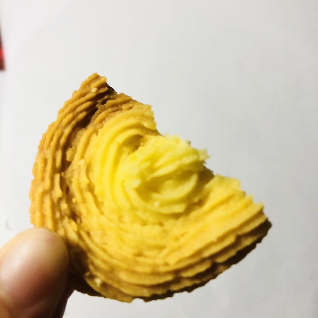 没有黄油也同样做出香酥不腻，花纹立体清晰的曲奇