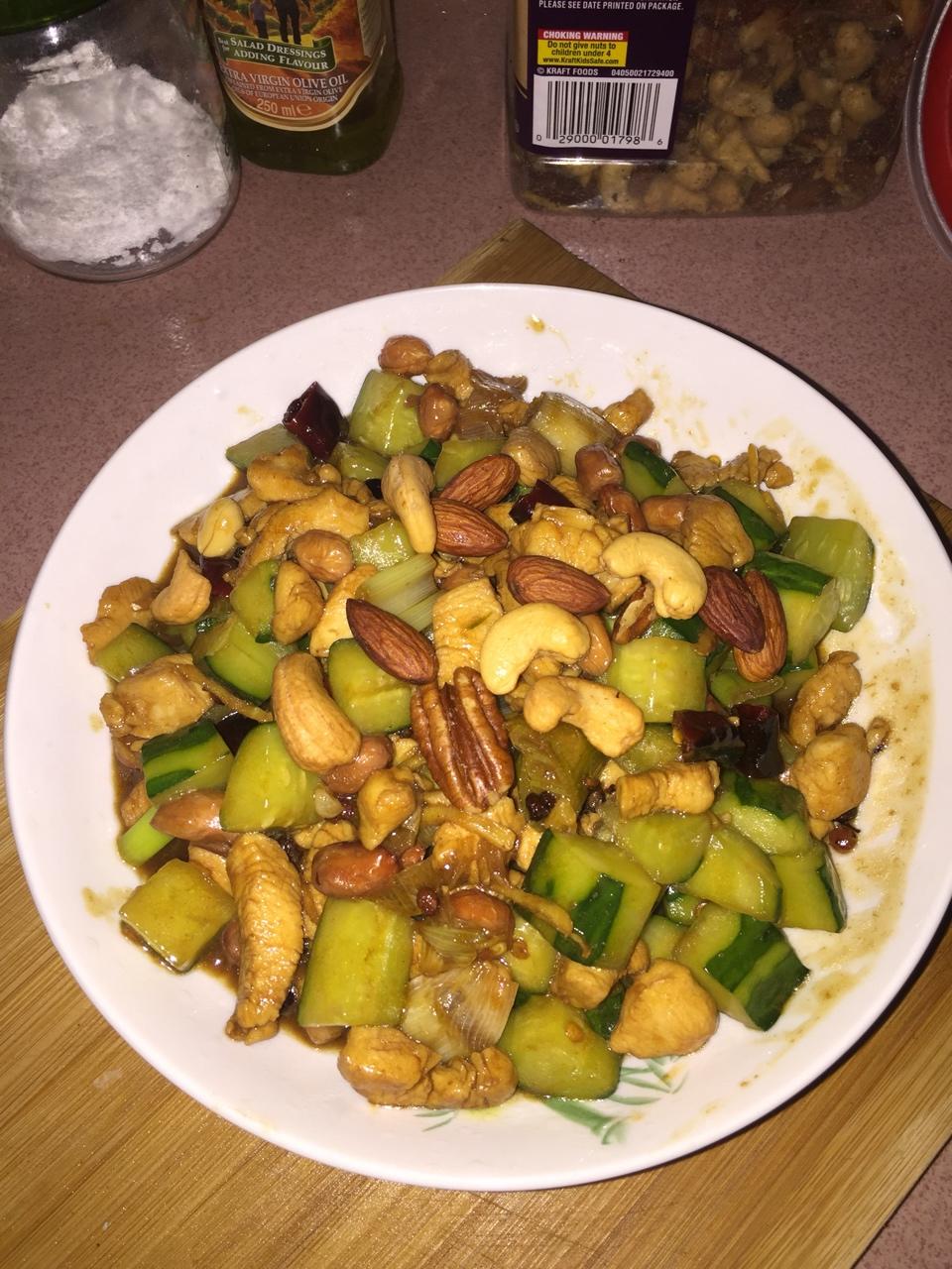 【中餐厅】亮大厨教做宫保鸡丁『多图详解』