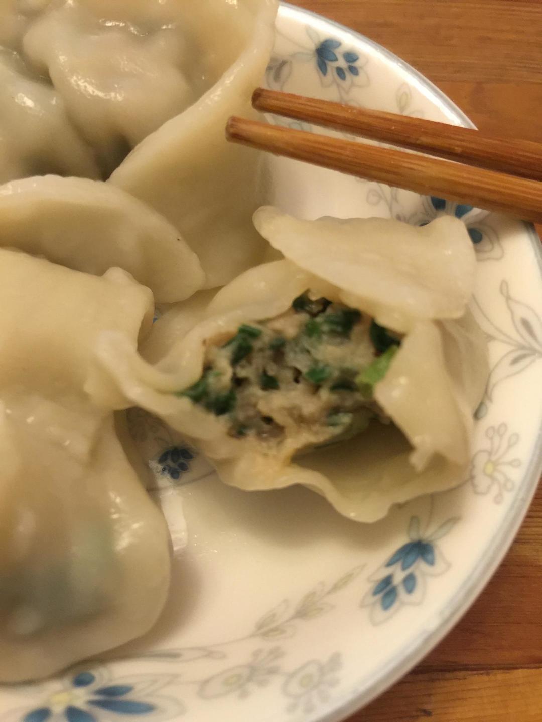 龙利鱼猪肉韭菜饺子