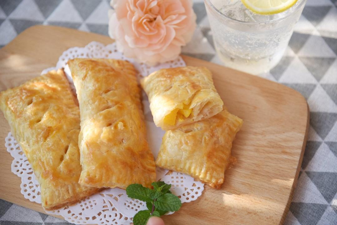 无需揉面菠萝派