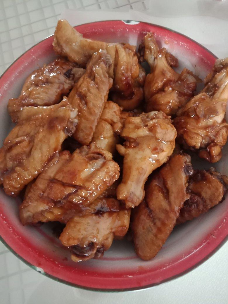 厨师长教你：“可乐鸡翅”的家常做法，味道鲜嫩可口，先收藏起来