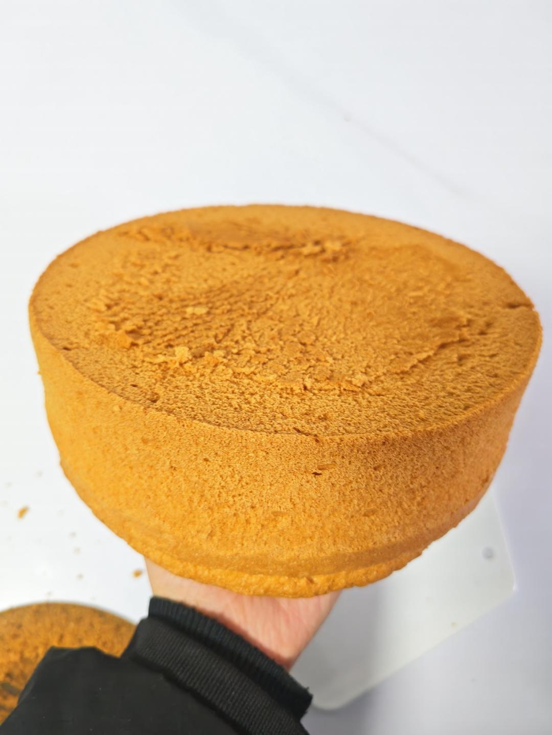 六寸戚风蛋糕(掌握这几点，做戚风就跟煮米饭一样简单)