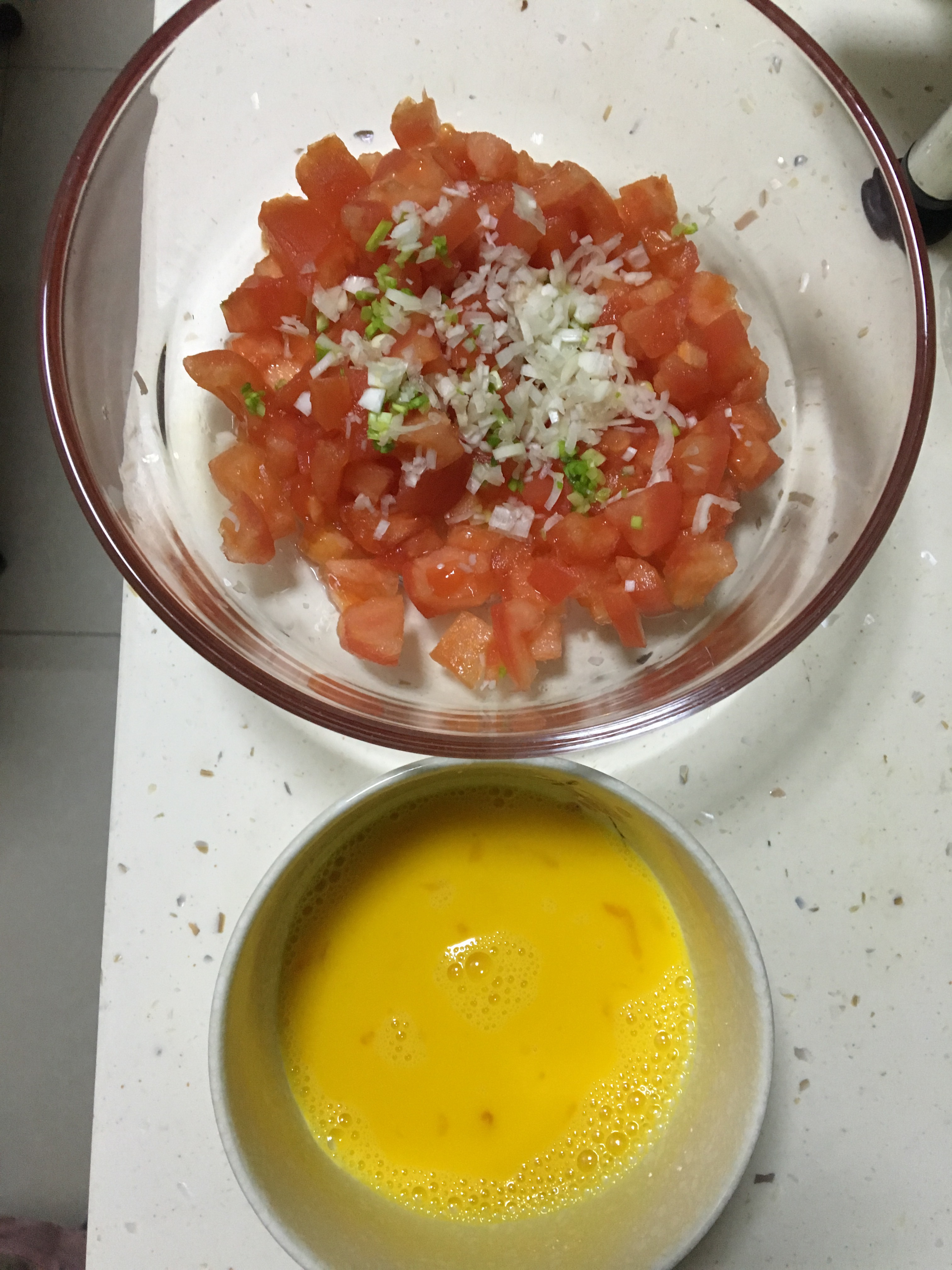 西红柿鸡蛋水饺的做法 步骤1