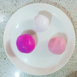 [原创]小猪佩奇佩琪佩琦芝麻汤圆创意漂亮甜食亲子颜值简单美味的做法 步骤3