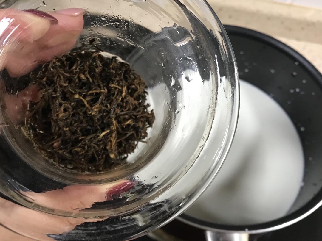 手煮奶茶