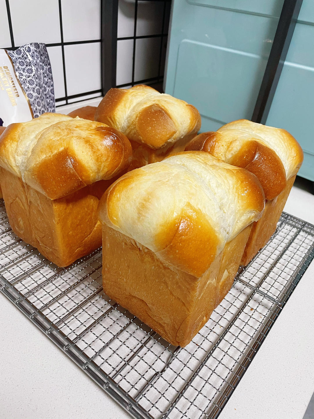 顶级黄金椰蓉吐司