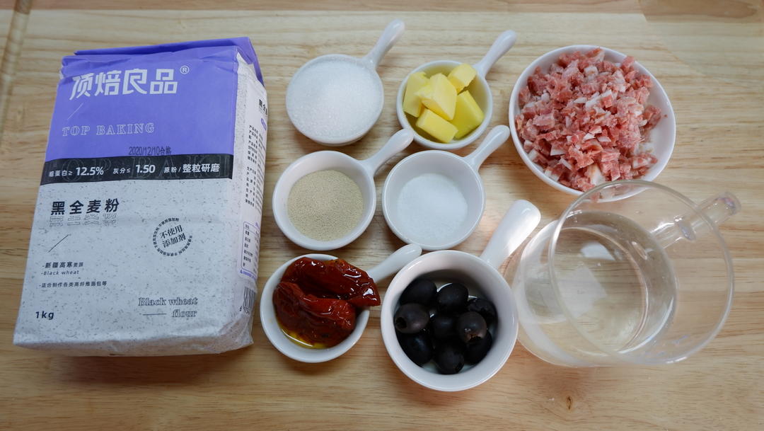 纯奶手撕吐司的做法 步骤1