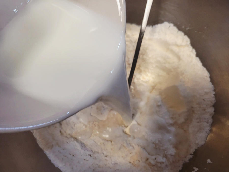 纯奶手撕吐司的做法 步骤1