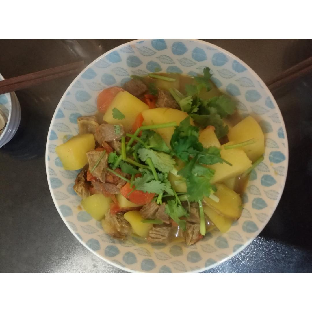 土豆炖牛肉