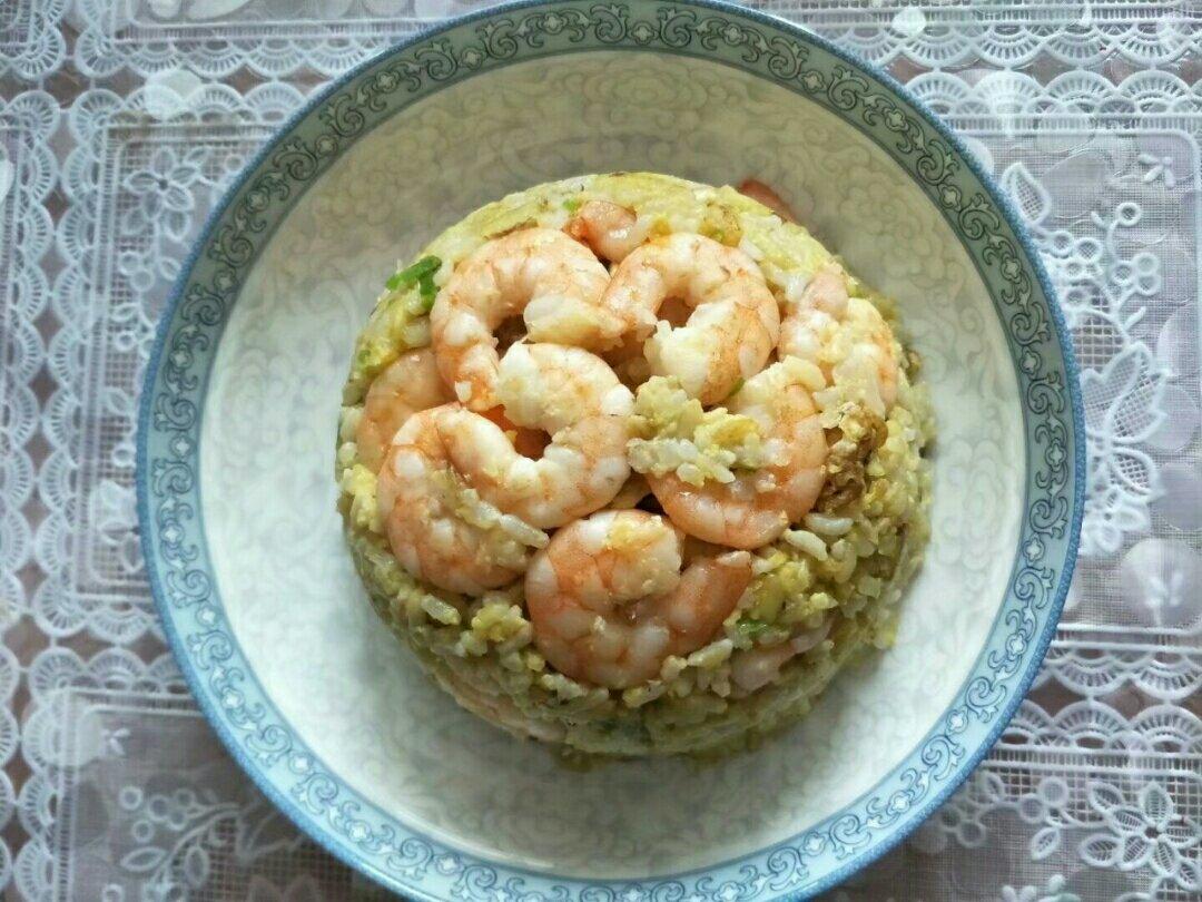 黄金虾仁炒饭