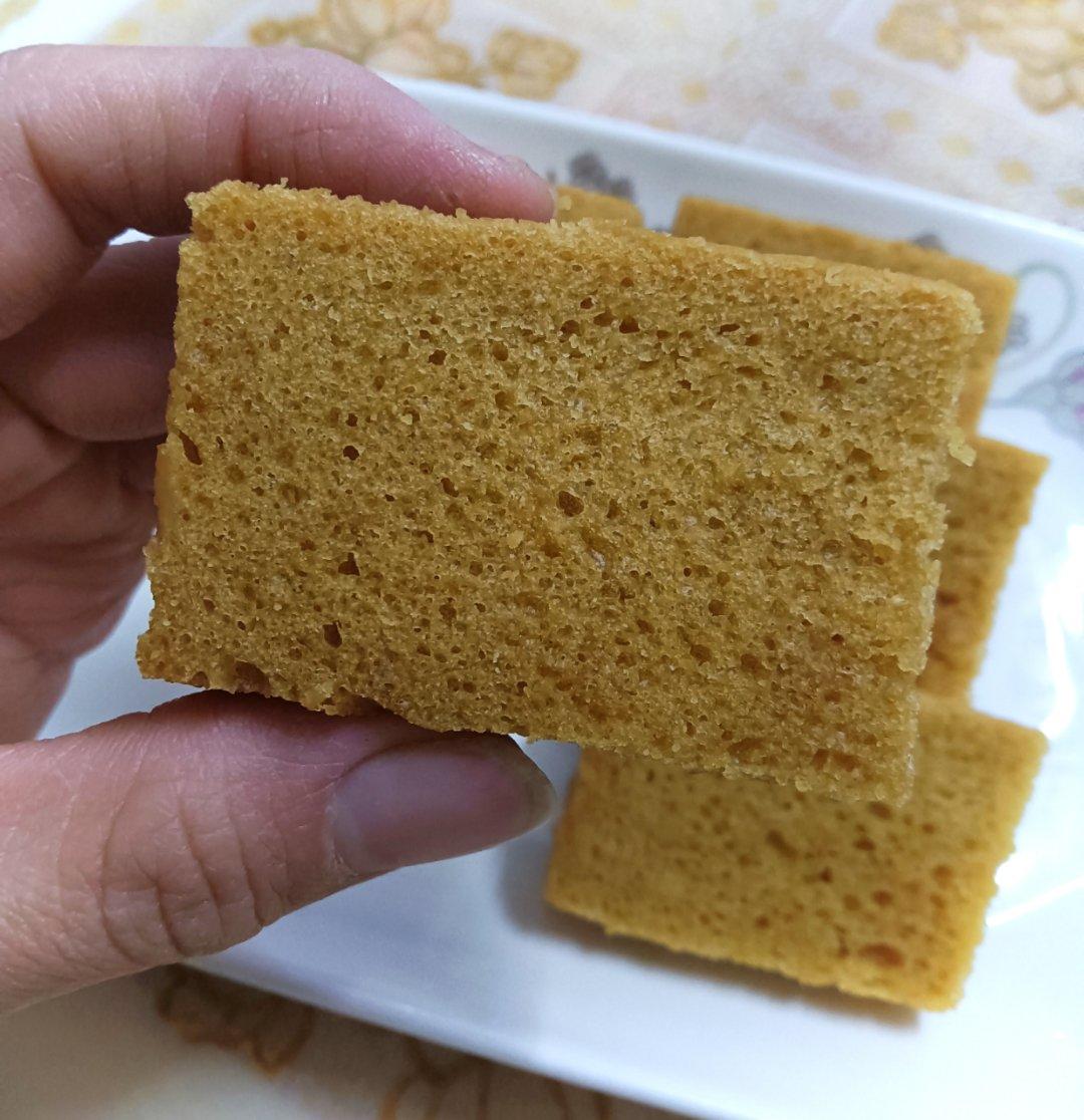 马拉糕，软糯弹韧，香甜细腻，和一般发糕不一样