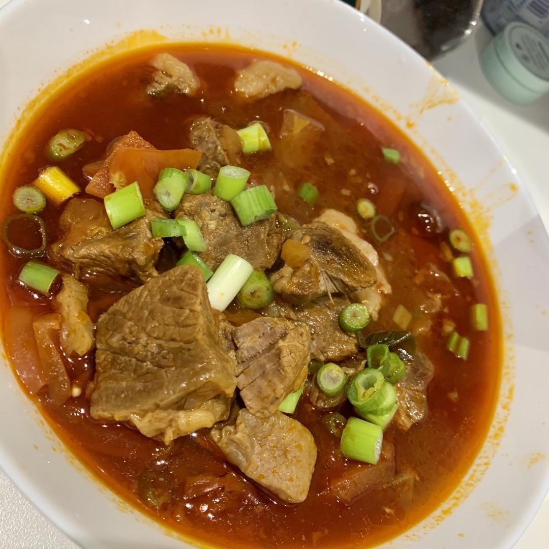 番茄土豆炖牛腩