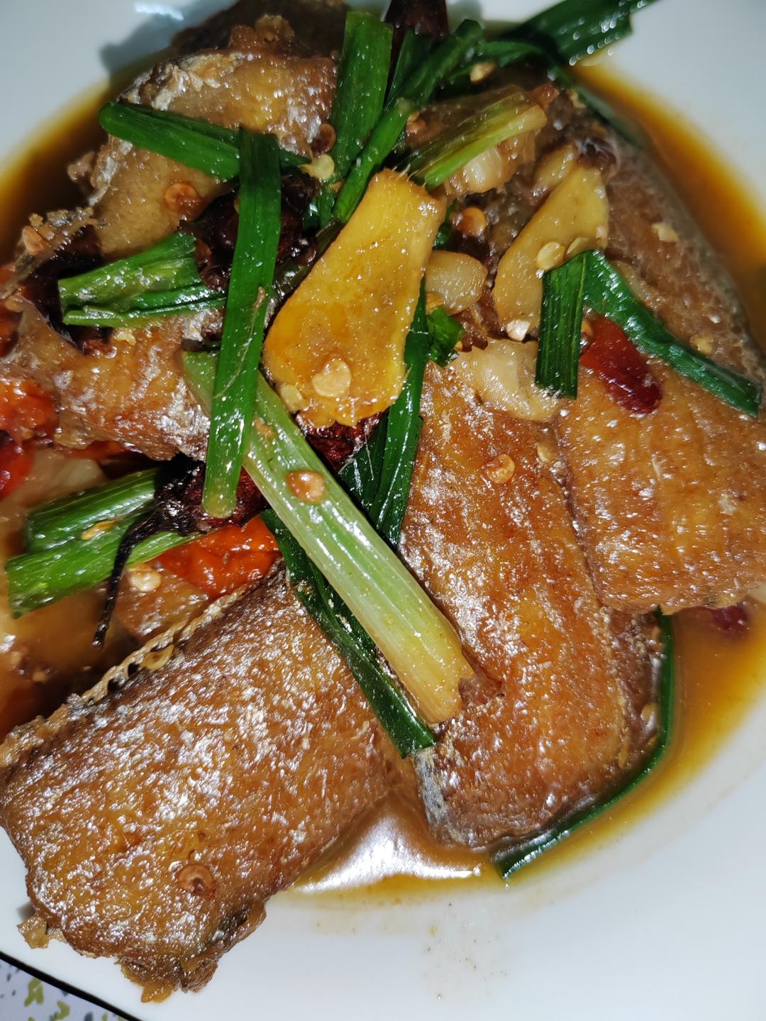 红烧带鱼（少油版）