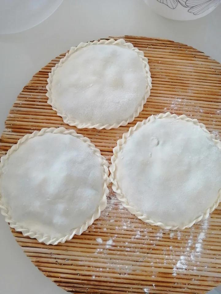 不一样的韭菜盒子（馅饼）