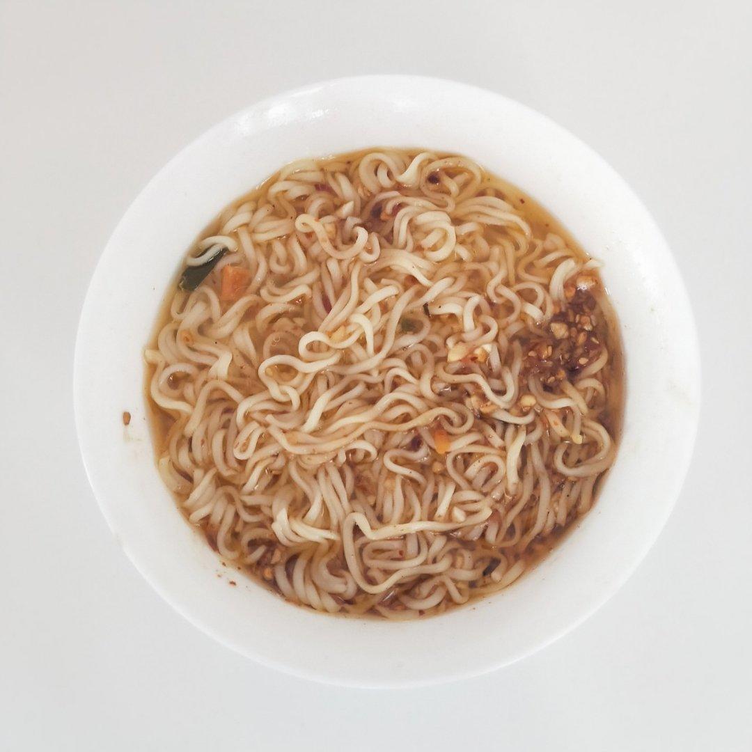 酸汤泡面
