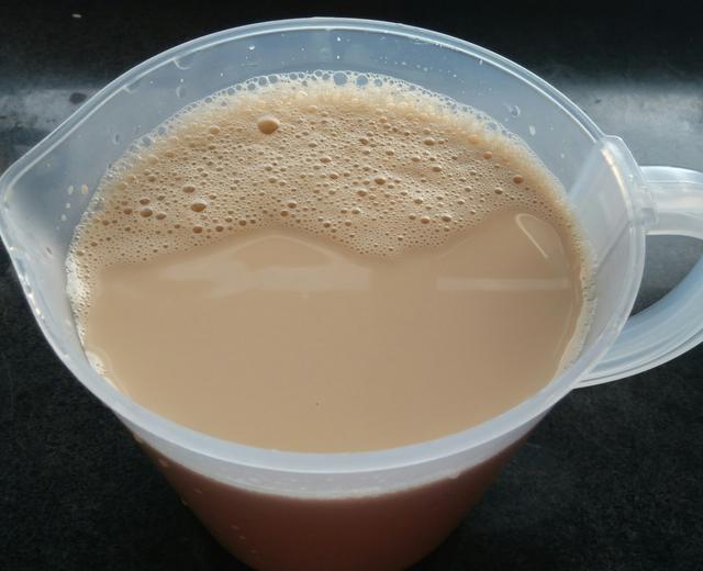 [自制健康饮料]快手焦糖奶茶（附送反式脂肪酸小知识）的做法