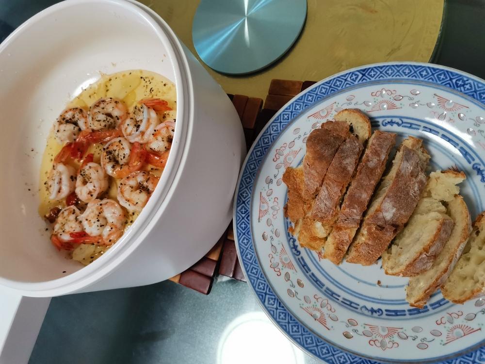 空气炸锅法棍配蒜油虾