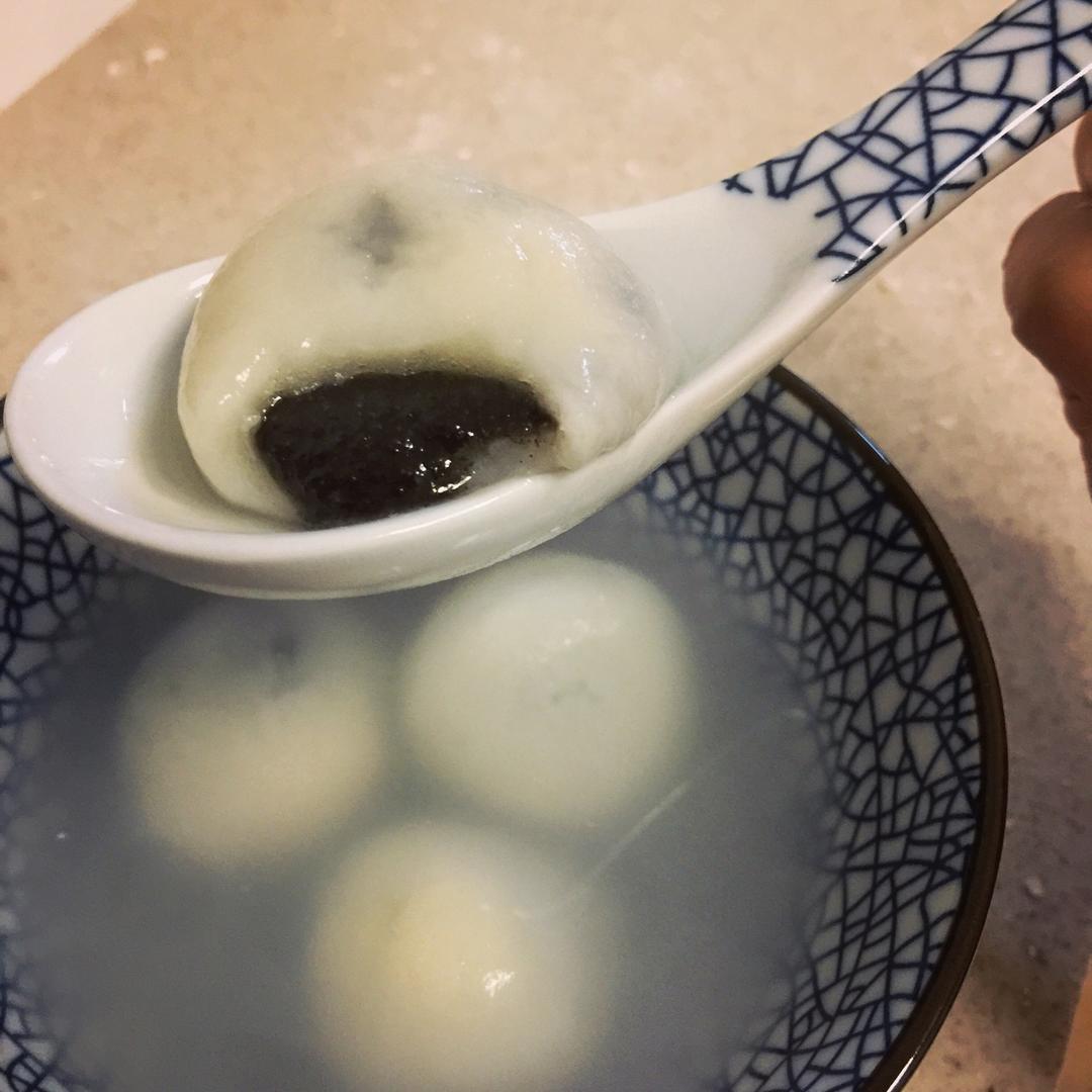 《Tinrry下午茶》教你做芝麻汤圆