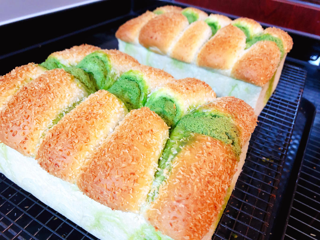 抹茶奶酥小金砖（70%中种吐司）