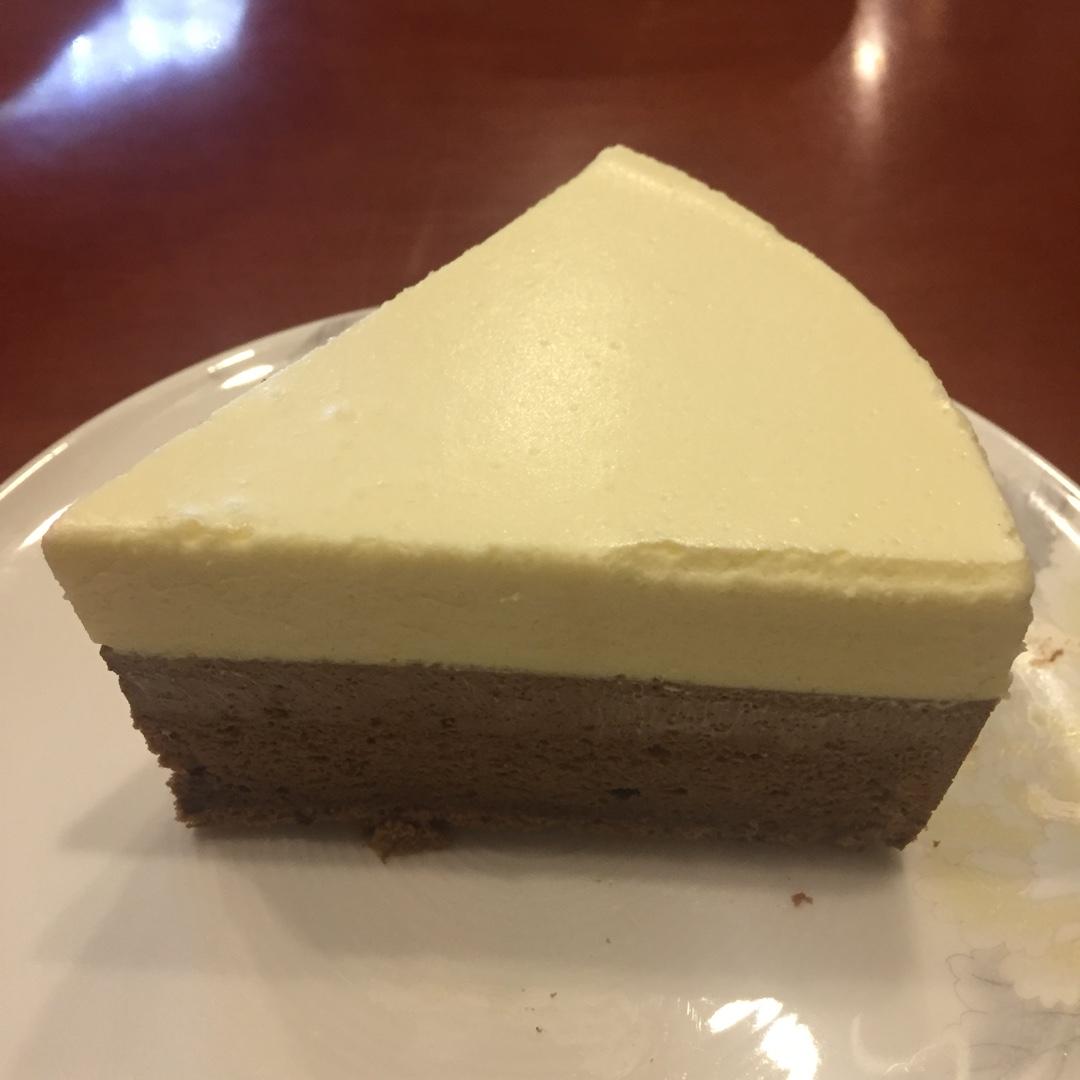 黑白巧克力慕斯蛋糕