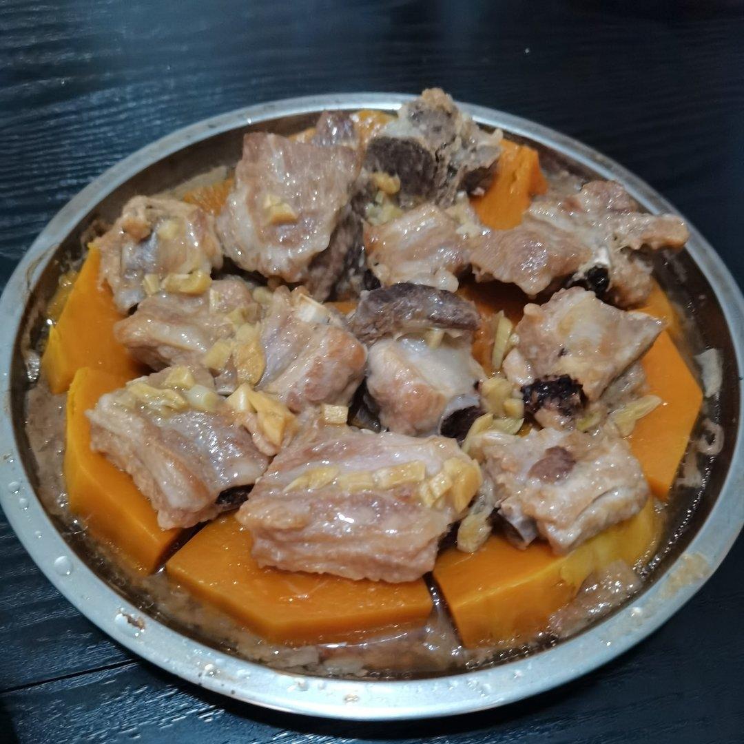 两步！做出嫩滑又多汁的南瓜🎃蒸排骨