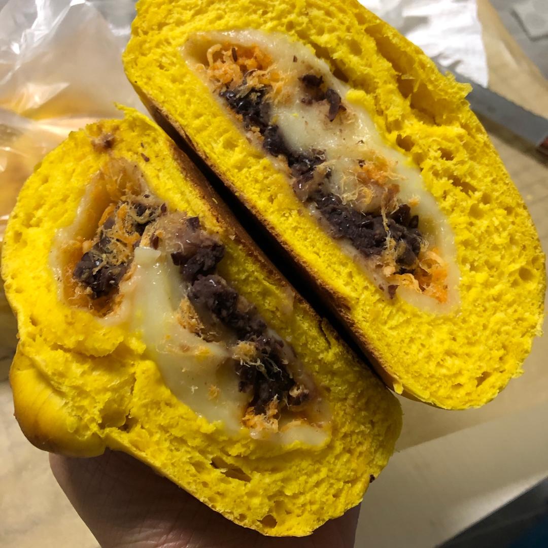 南瓜麻薯肉松面包