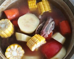 牛排骨蔬菜浓汤的做法 步骤4