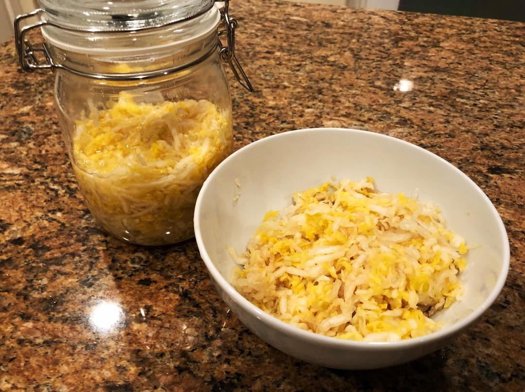 快速简单不占地儿的酸菜腌法