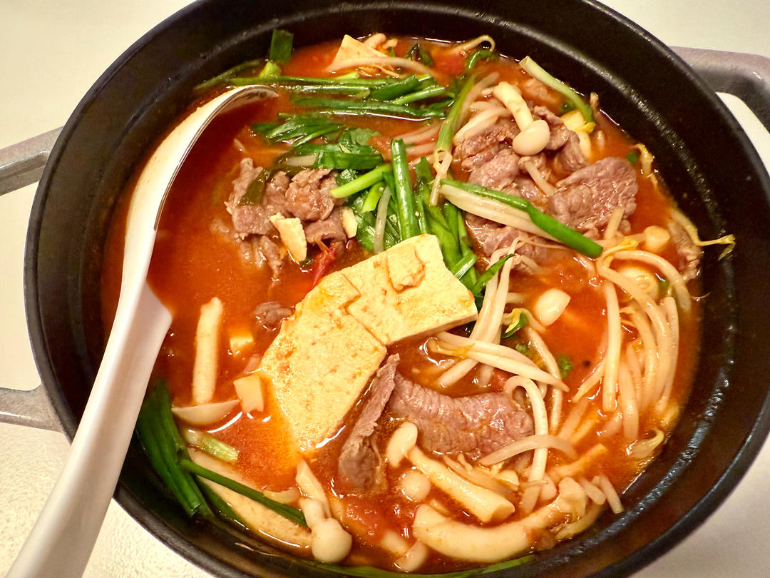 酸汤肥牛「贵州红酸汤版」