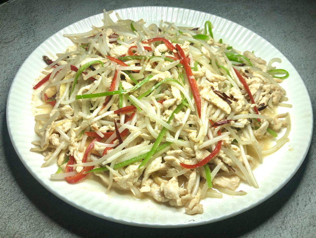 豆儿三爷做的上海老味道银芽鸡丝两面黄