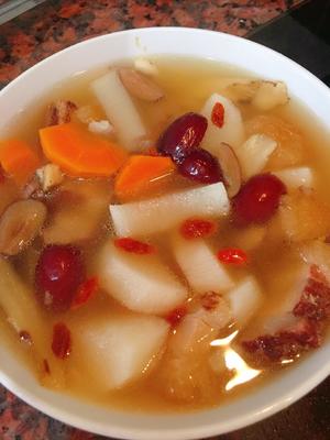 山药药材汤💋简单容易💋不用排骨却煮出好喝的汤❤️的做法 步骤3