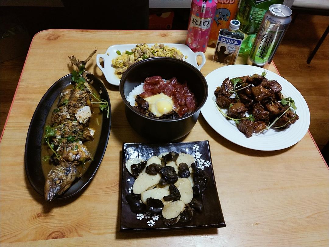 【电饭煲腊肠煲仔饭】