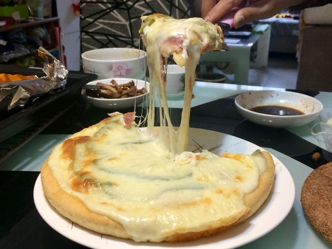 8寸纯手工什锦披萨