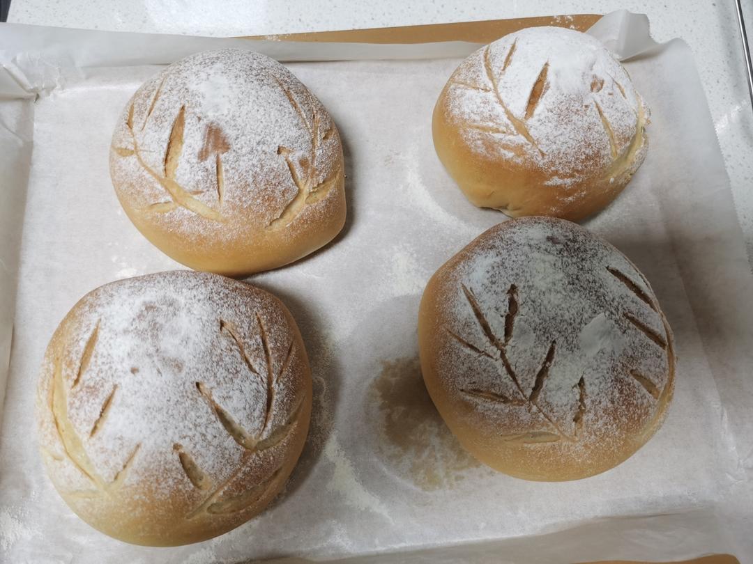 四色超满足软欧面包附四种馅料(麻薯肉松、坚果乳酪、鸡肉蔬菜、蟹棒玉米)完胜网购