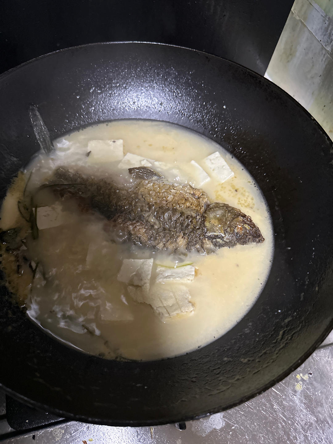奶白鲫鱼豆腐汤|一条鱼最后的温柔