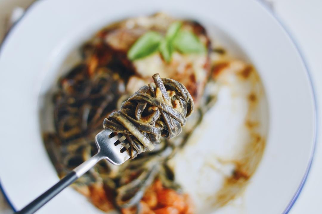 奶酪黑椒鸡胸意面